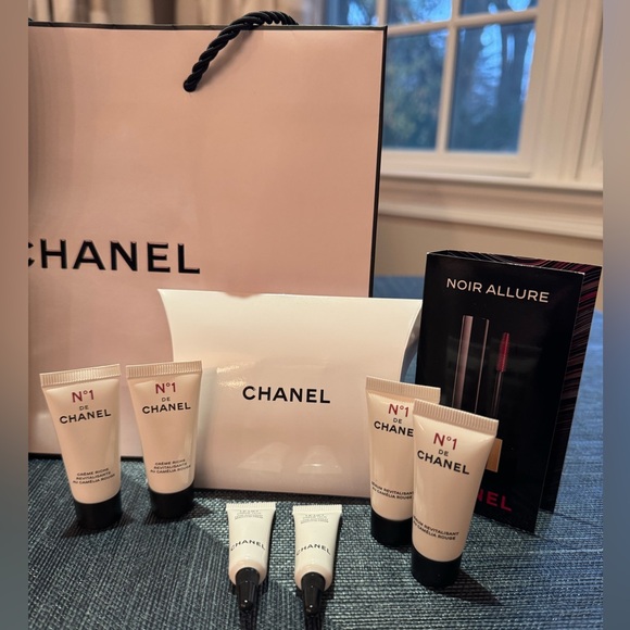 Chanel Blue & Gold Denim Makeup Bag with Chanel Shopping Bag and Chanel Samples - Picture 3 of 3